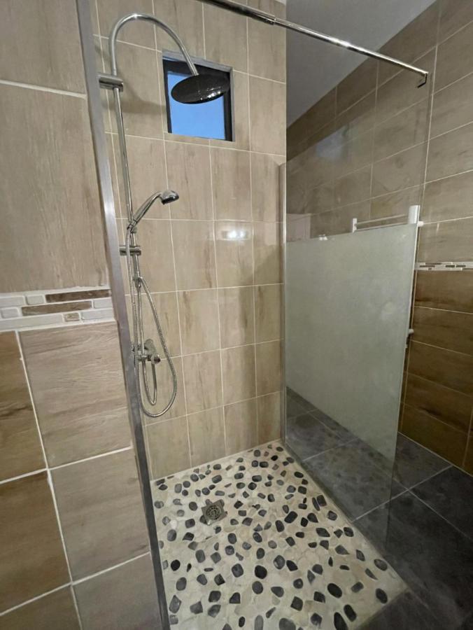 Agreable Maison Centre-Ville Bourg-Saint-Andéol Exteriör bild